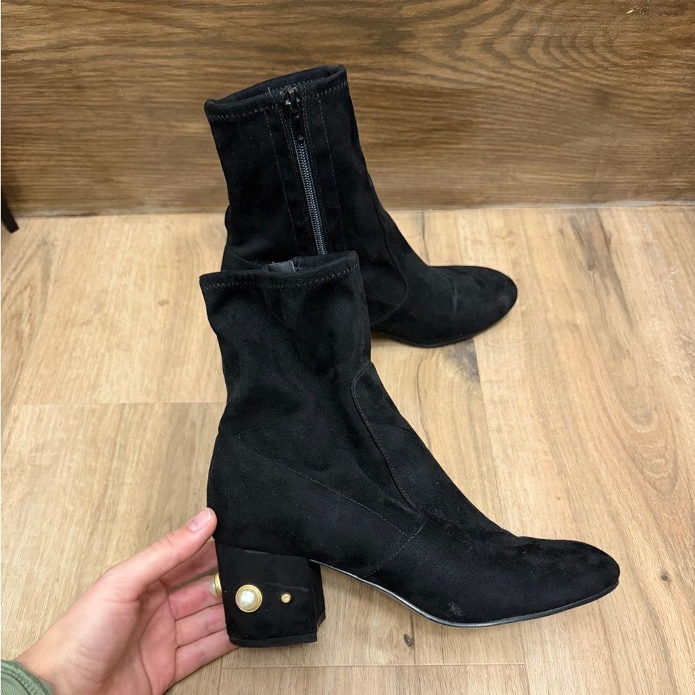 Ivanka Trump Suede Elegant Black Ankle Heeled Boots Sz 7.5